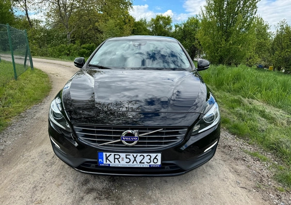 Volvo S60 cena 63000 przebieg: 106500, rok produkcji 2016 z Dobra małe 172